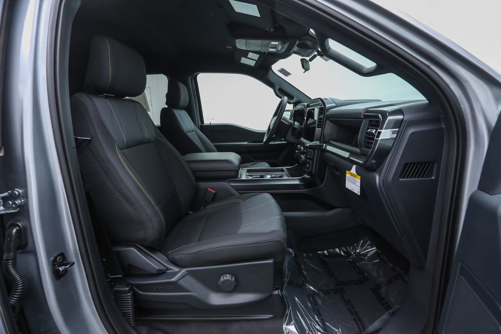 2025 Ford F-150 STX photo 16