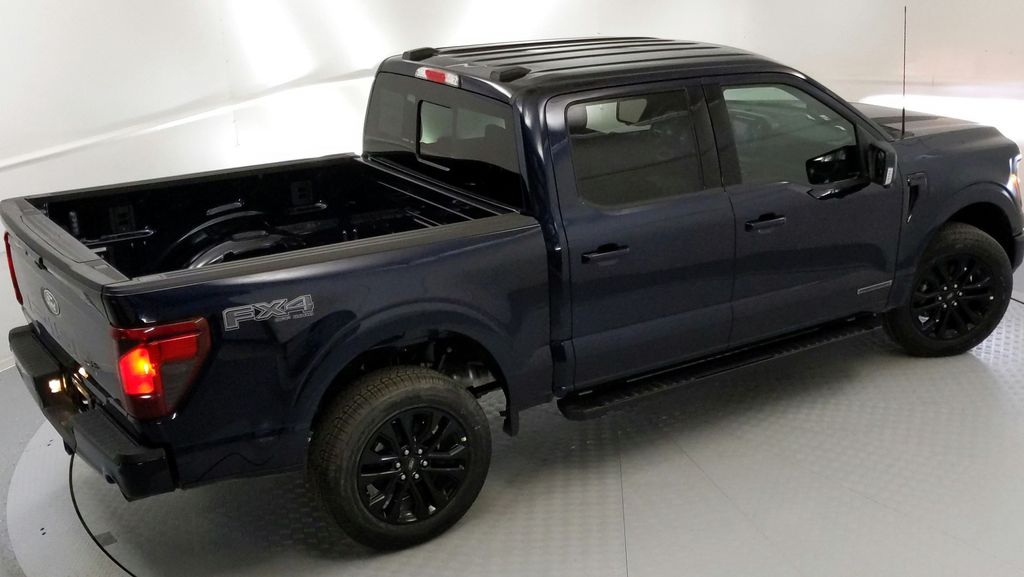 2025 Ford F-150 XLT photo 15