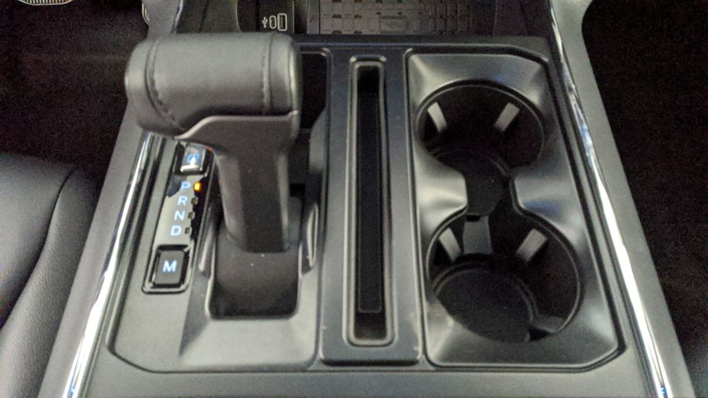 2025 Ford F-150 XLT photo 27