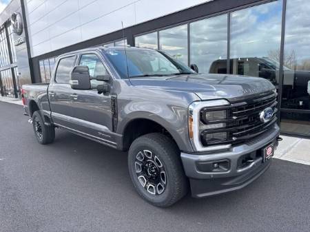 2025 Ford Super Duty F-350 SRW XL