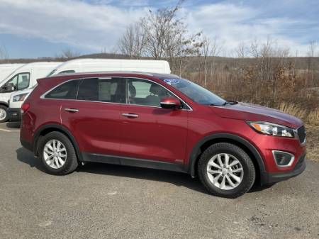 2017 Kia Sorento LX