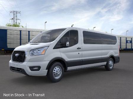 2025 Ford Transit Passenger Wagon XLT