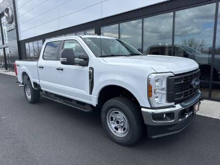 2025 Ford Super Duty F-350 SRW XL