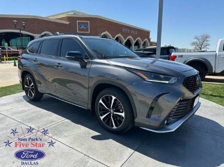 2022 Toyota Highlander XSE