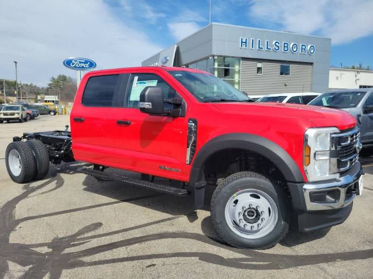 2025 Ford Super Duty F-550 DRW XL