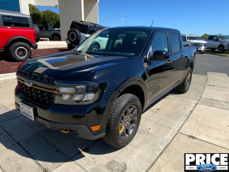 2024 Ford Maverick Tremor AWD
