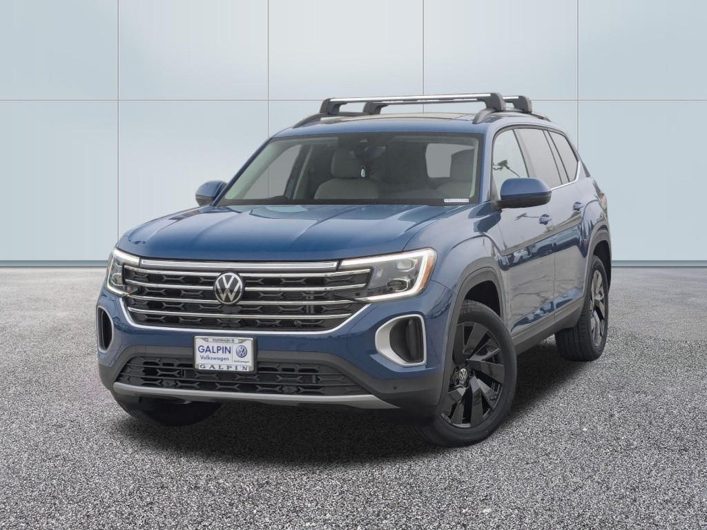 2025 Volkswagen Atlas SE w/Technology