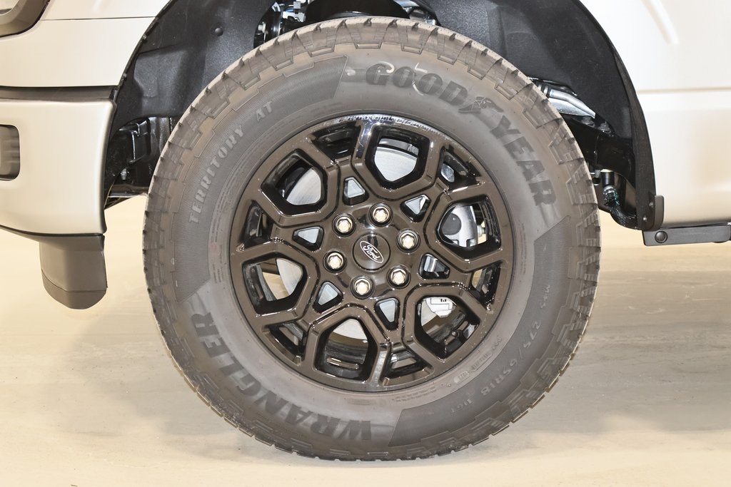 2025 Ford F-150 XLT photo 28