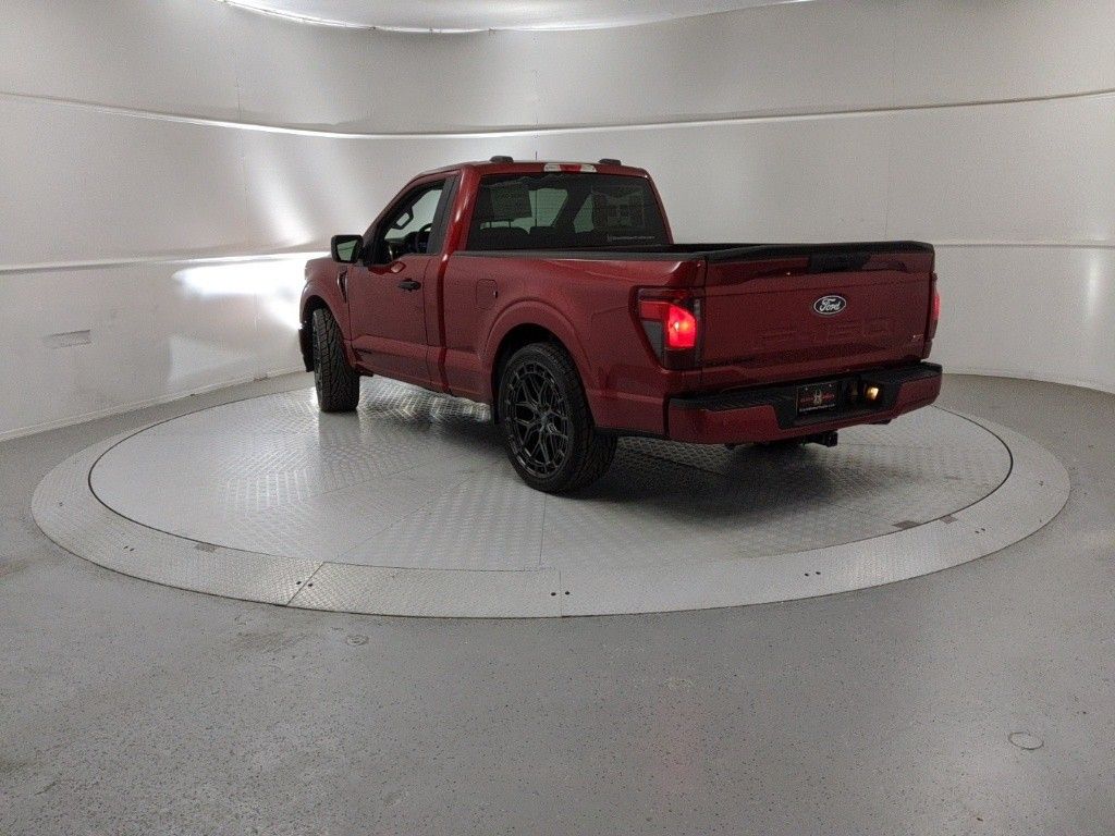 2025 Ford F-150 XL photo 4