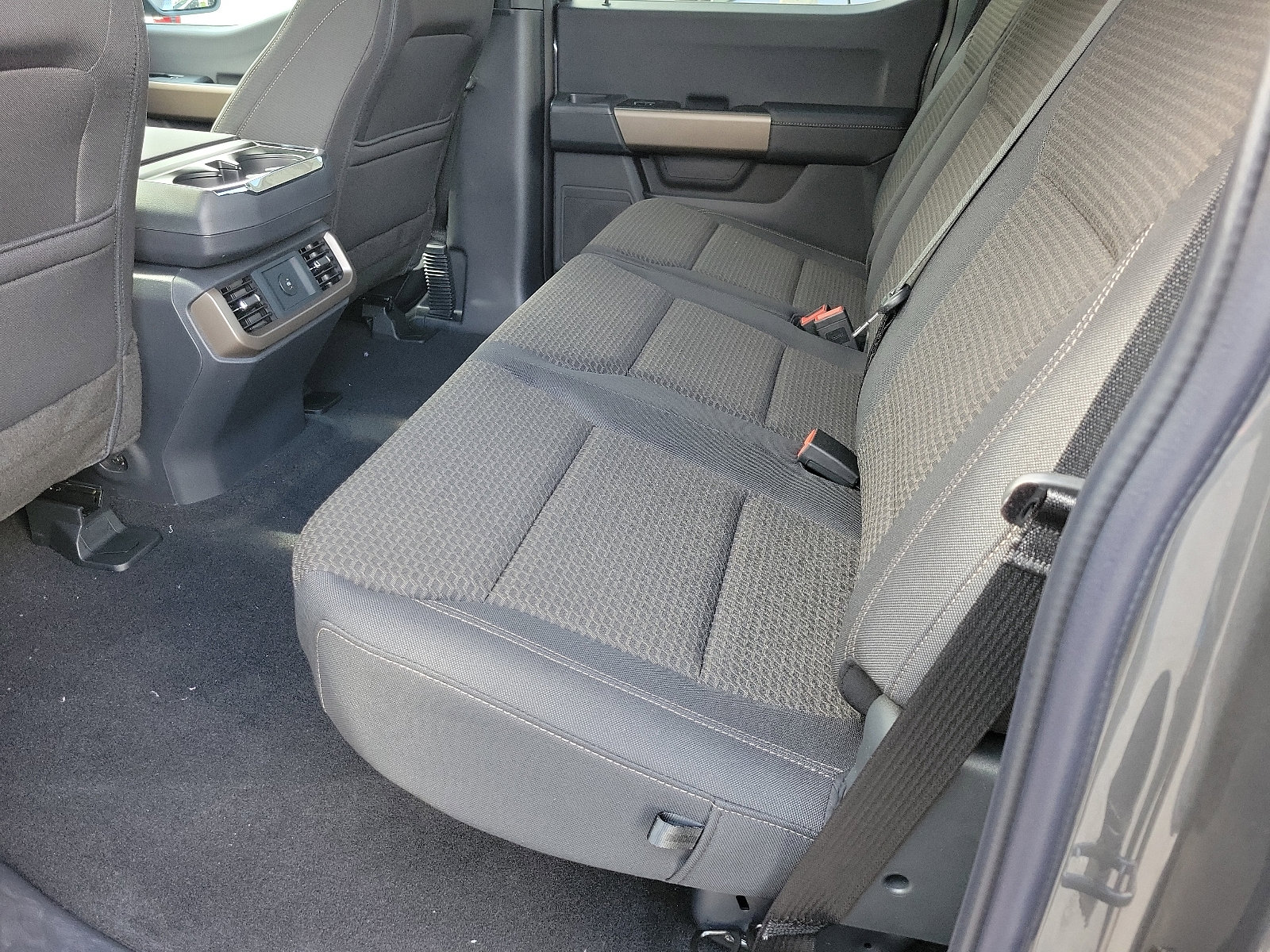 2025 Ford F-150 STX photo 8