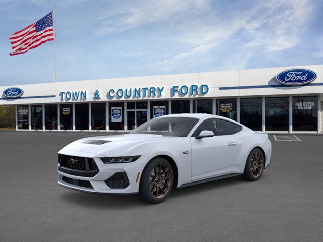 2025 Ford Mustang GT Premium photo 2