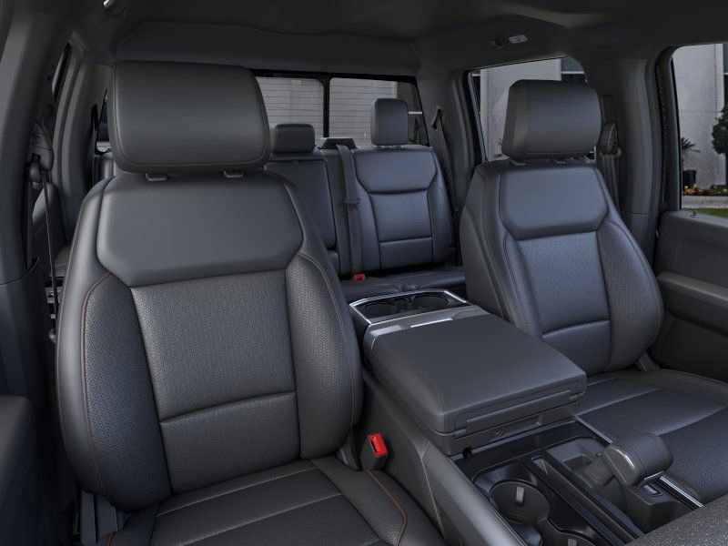 2025 Ford F-150 Lariat photo 2