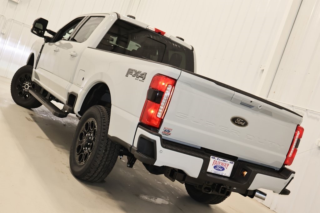 2025 Ford F-350 photo 23