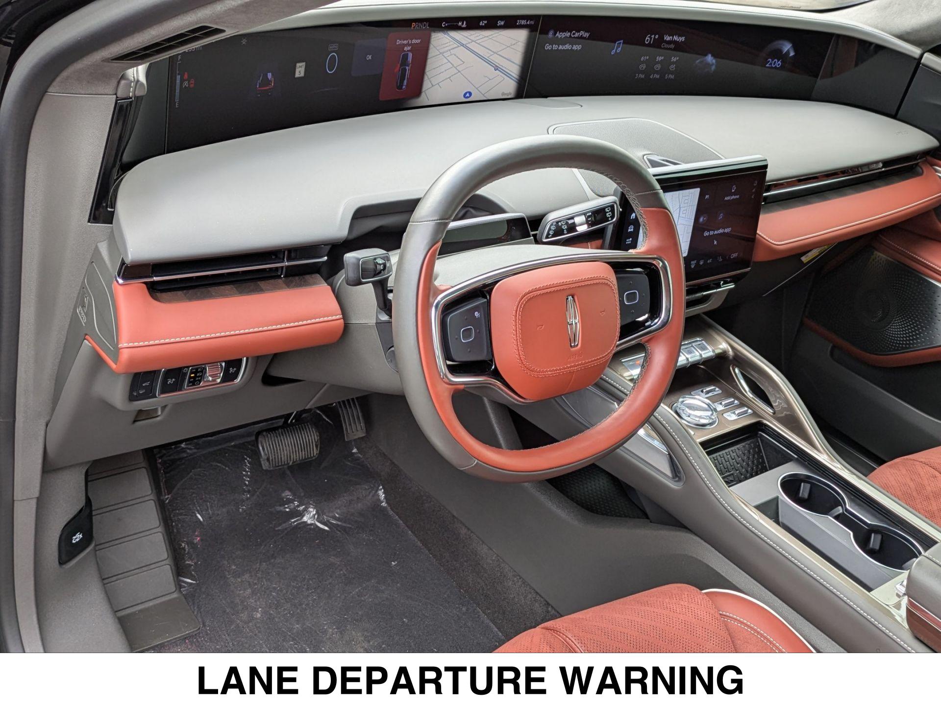 2024 Lincoln Nautilus Black Label photo 13
