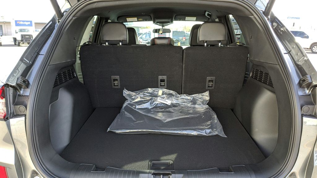 2025 Ford Escape ST-Line photo 22