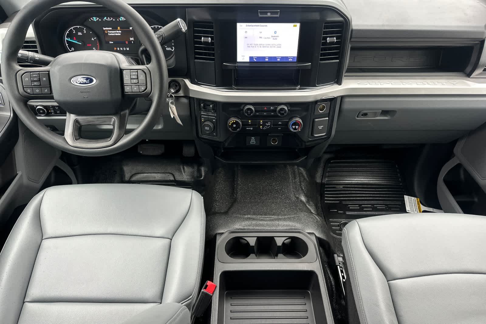 2025 Ford F-550 XL photo 4