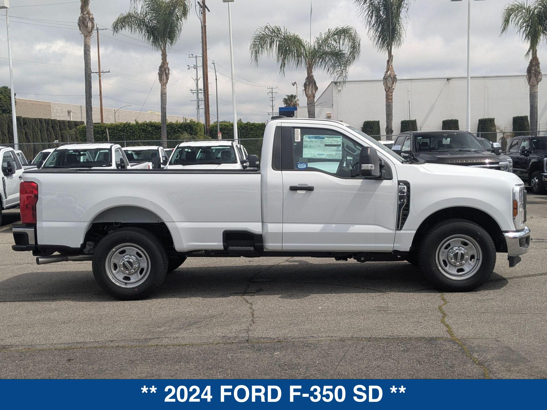 2024 Ford F-350 XL photo 9