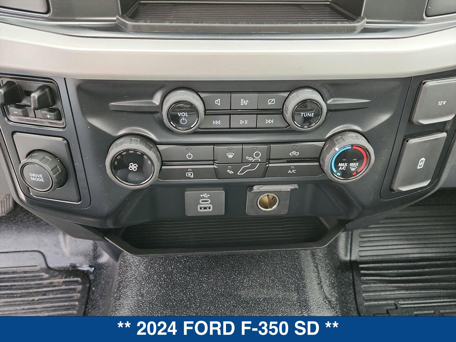2024 Ford F-350 XL photo 16