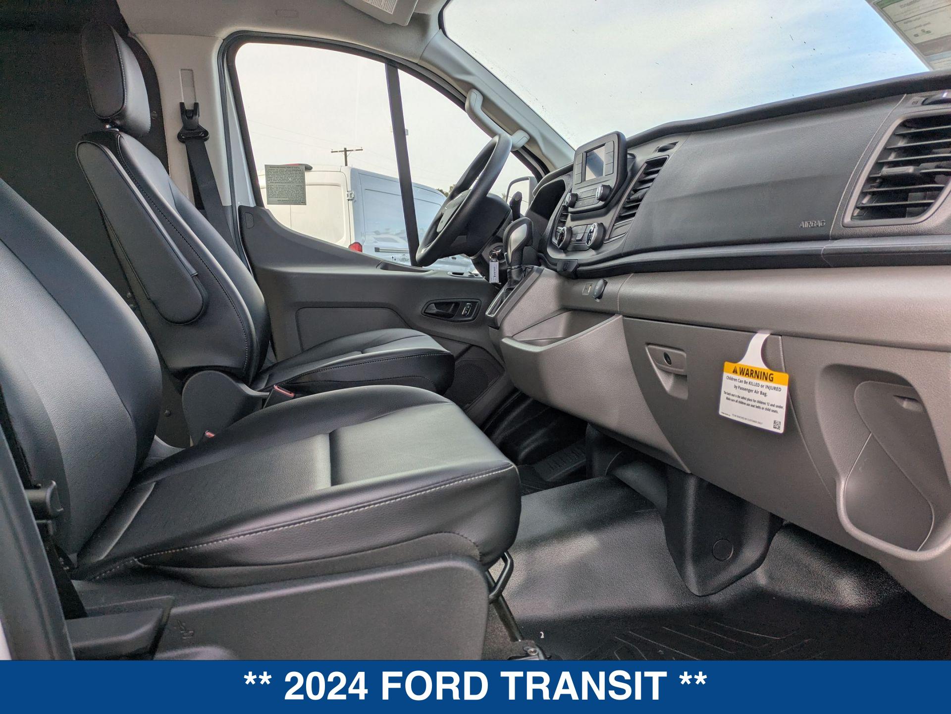 2024 Ford Transit photo 21