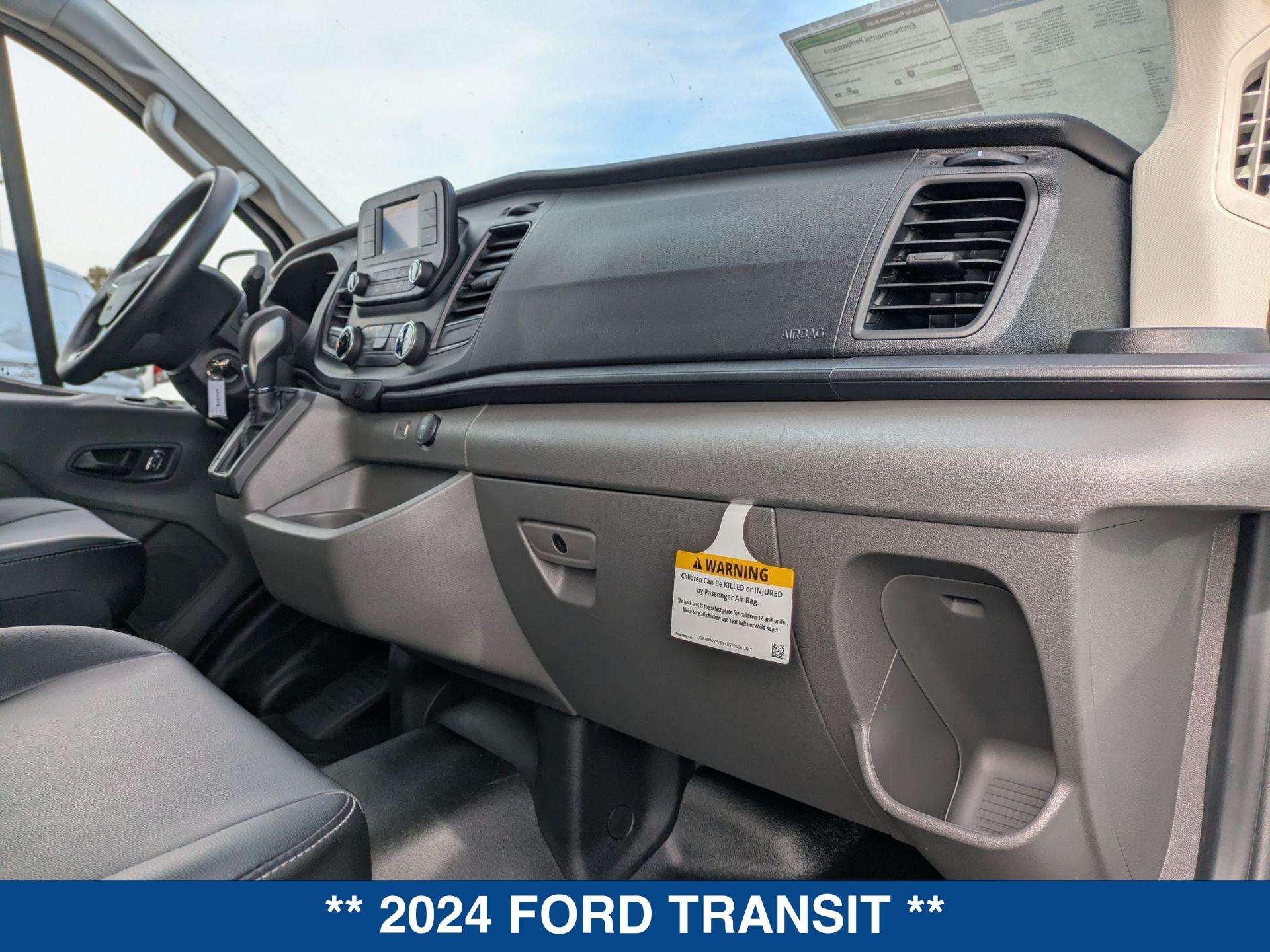 2024 Ford Transit photo 22