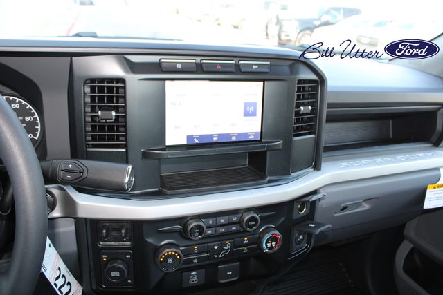 2024 Ford F-550 photo 11