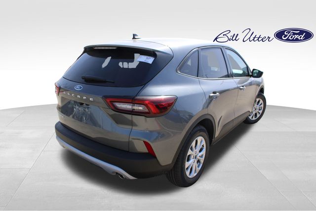 2025 Ford Escape Active photo 3