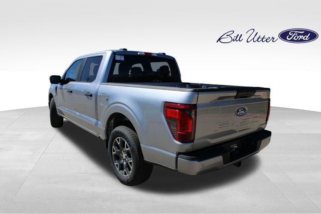 2025 Ford F-150 STX photo 4