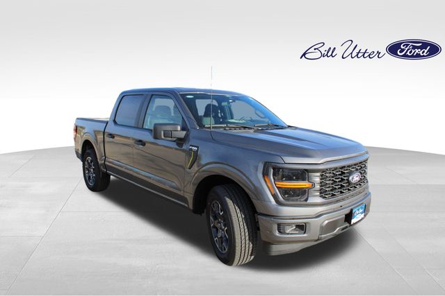 2025 Ford F-150 STX photo 2