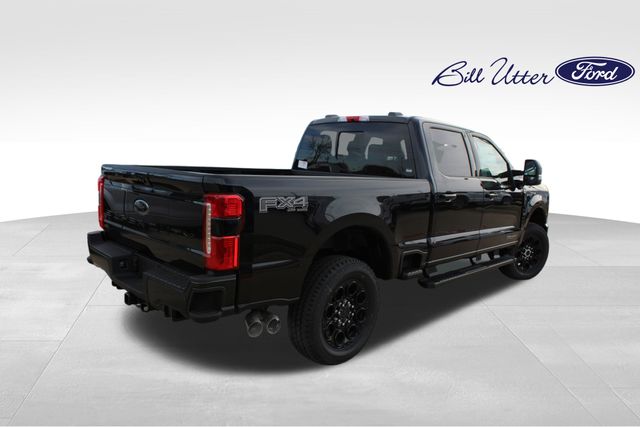 2025 Ford F-250 photo 3