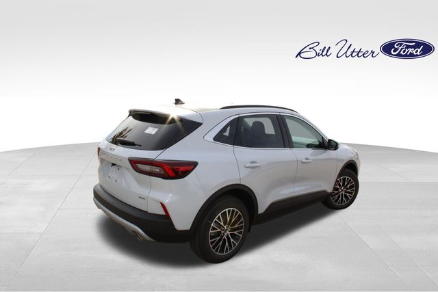 2025 Ford Escape Base photo 3