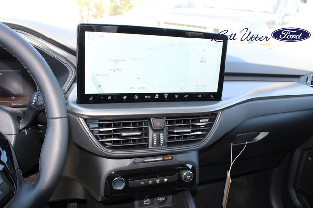 2025 Ford Escape Base photo 12