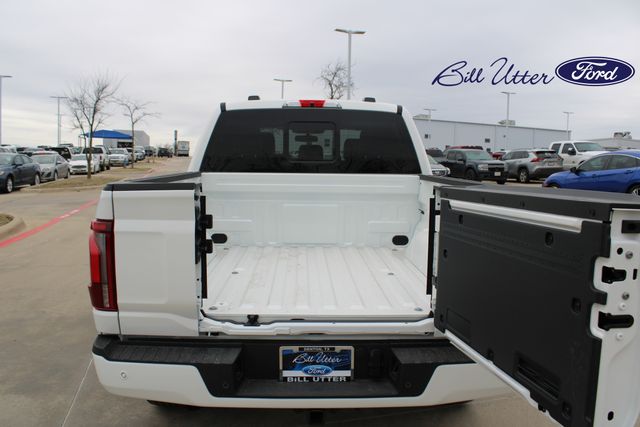 2025 Ford F-150 Platinum photo 8