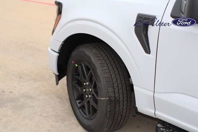 2025 Ford F-150 STX photo 4