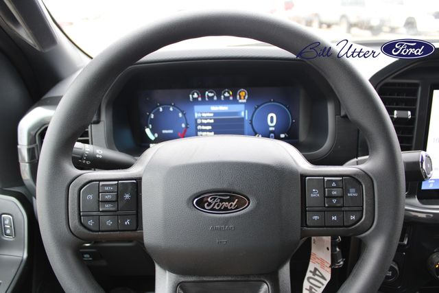 2025 Ford F-150 STX photo 14