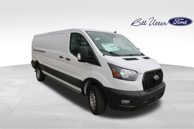 2024 Ford Transit photo 2