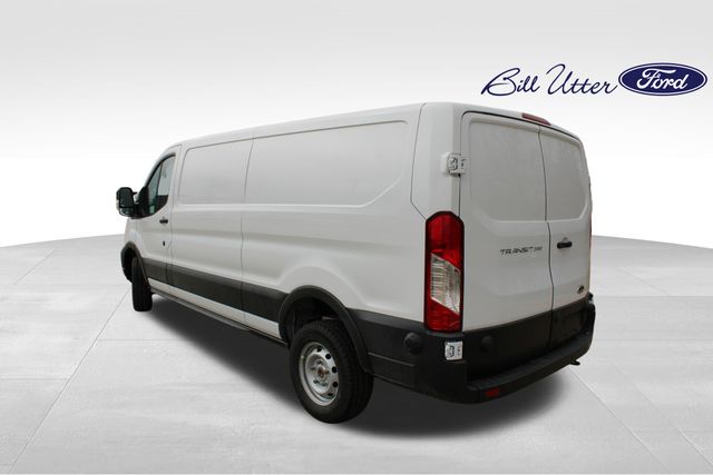 2024 Ford Transit photo 4