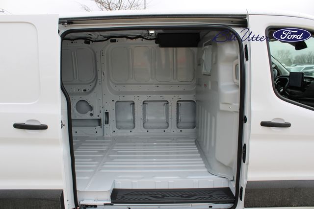 2024 Ford Transit photo 9