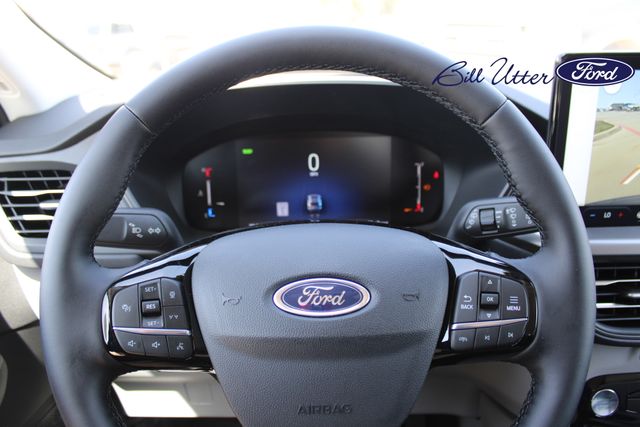 2025 Ford Escape Base photo 13