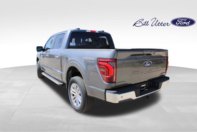 2025 Ford F-150 Lariat photo 4