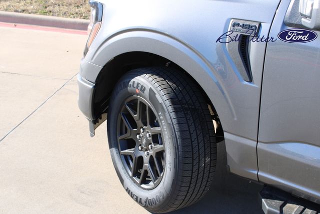 2025 Ford F-150 STX photo 5