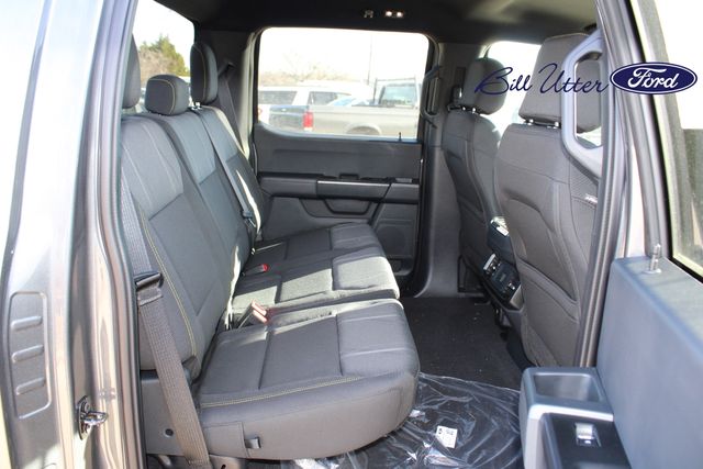 2025 Ford F-150 STX photo 8