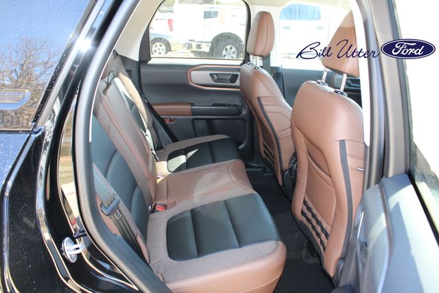 2025 Ford Bronco Sport Outer Banks photo 7