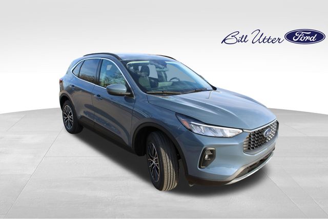 2025 Ford Escape Base photo 2