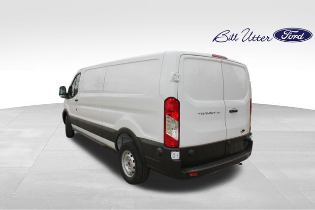 2025 Ford Transit photo 4