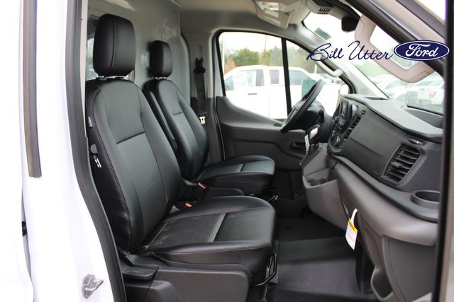 2025 Ford Transit photo 7