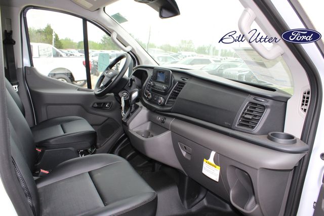 2025 Ford Transit photo 8