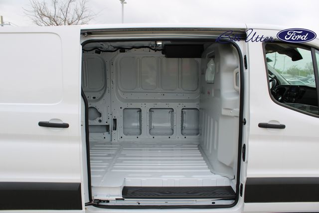 2025 Ford Transit photo 9