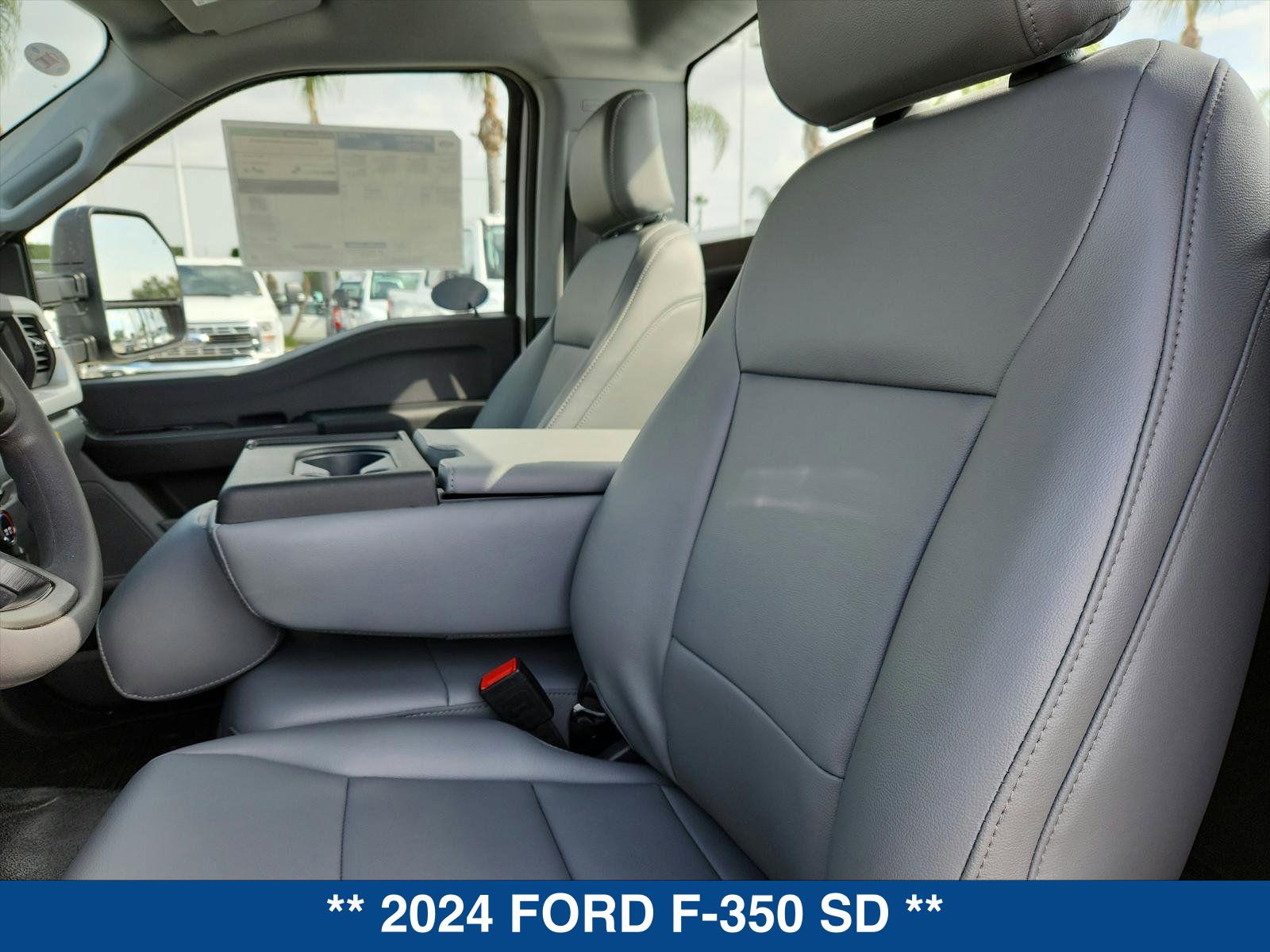 2024 Ford F-350 XL photo 13