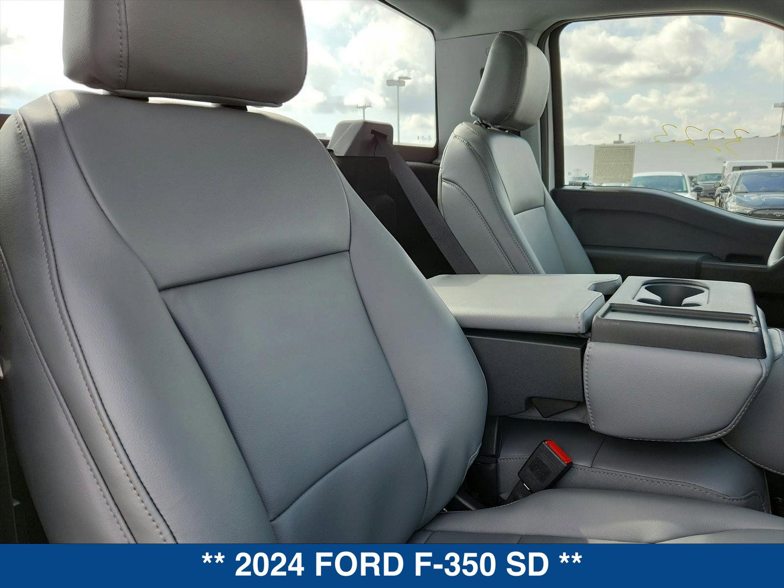 2024 Ford F-350 XL photo 21