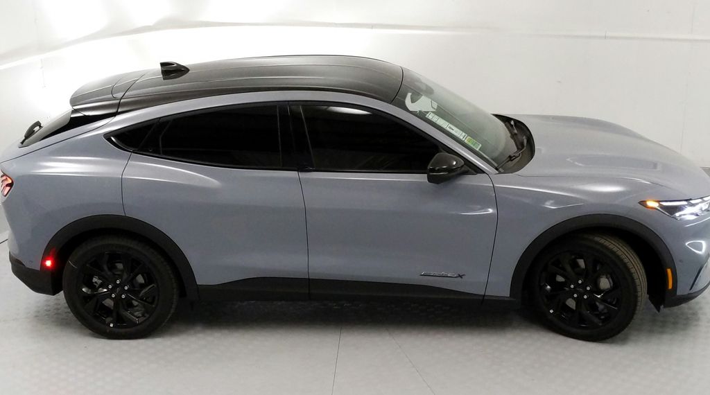 2024 Ford Mustang Mach-E Select photo 14